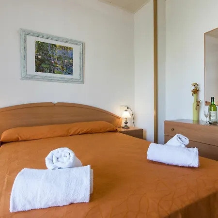 Ref. 160. Apto. Victoria Apartment Pineda de Mar